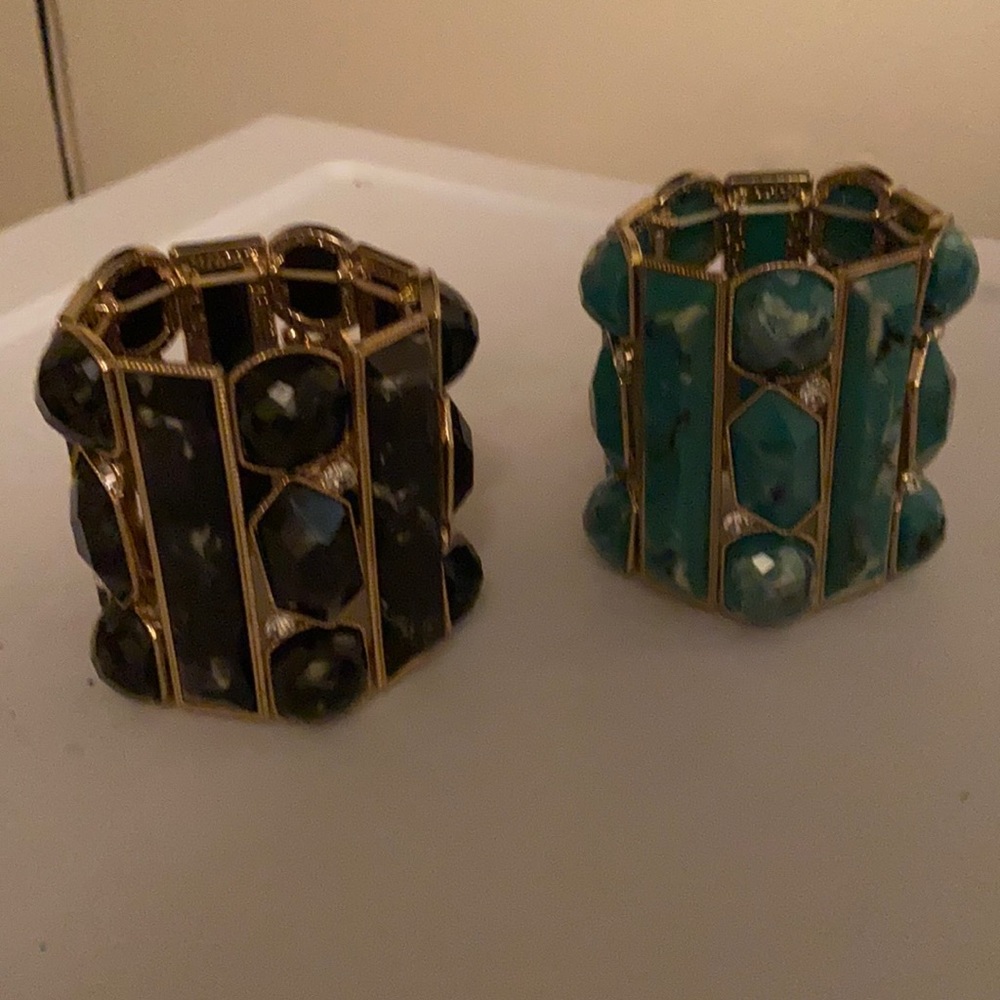 Costume jewelry Stretch bracelets